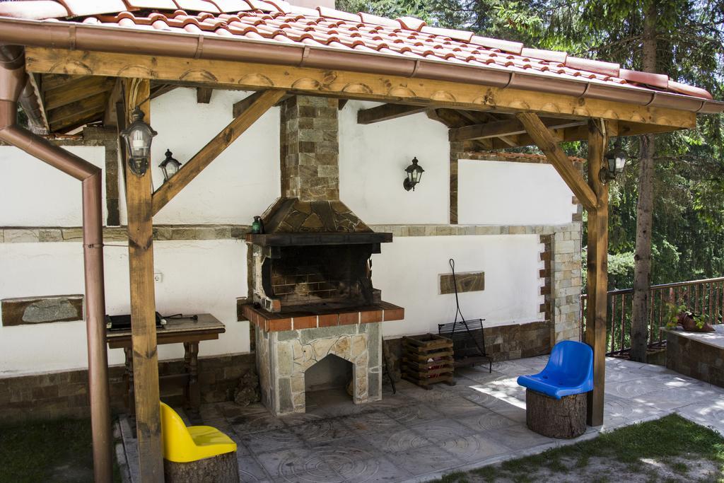 Ивелия Къща За Гости Doszpat Kültér fotó